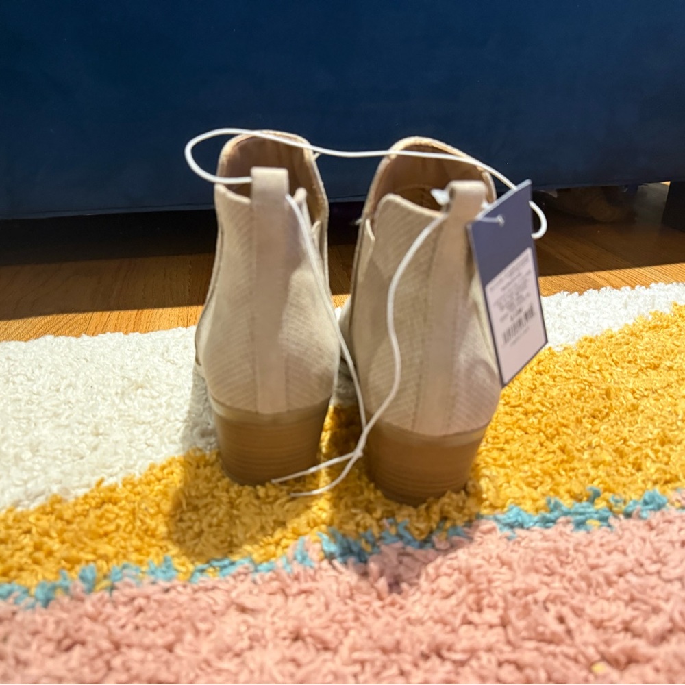 Universal Thread Taupe Sylvie Ankle Booties - Picture 6 of 9